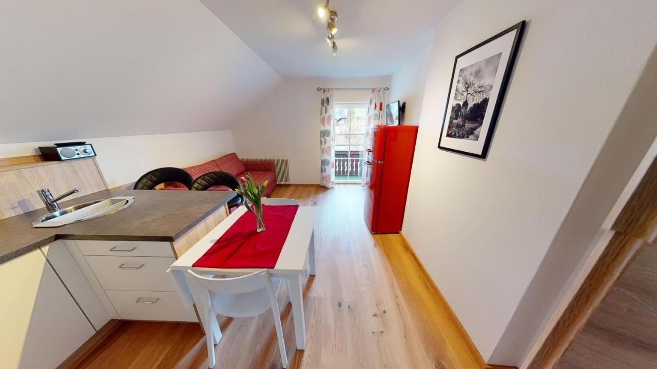 Apartementhaus Schoendorfer Strobl Exterior foto